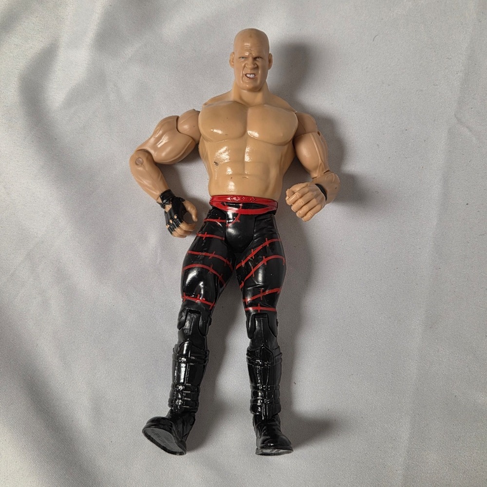 Vtg WWE Kane 7" Action Figure Ruthless Aggression Classic - Jakks Pacific 2003